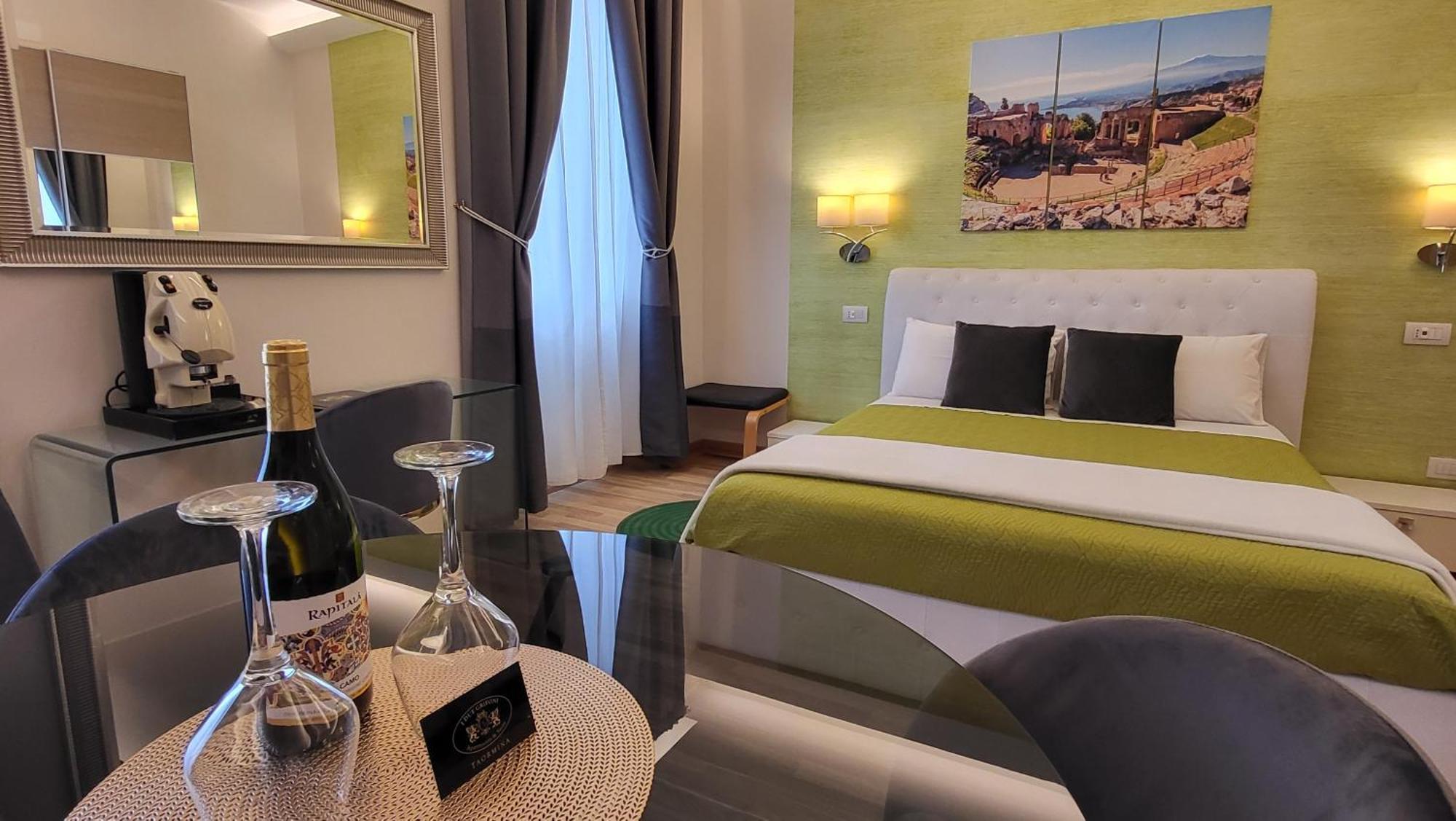 I Due Grifoni Studio Flat Taormina Kültér fotó